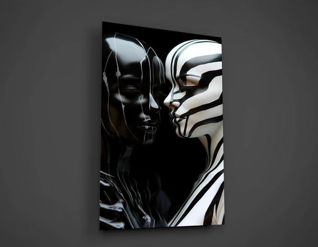 Black and White Lovers Kiss Glass Wall Art close-up