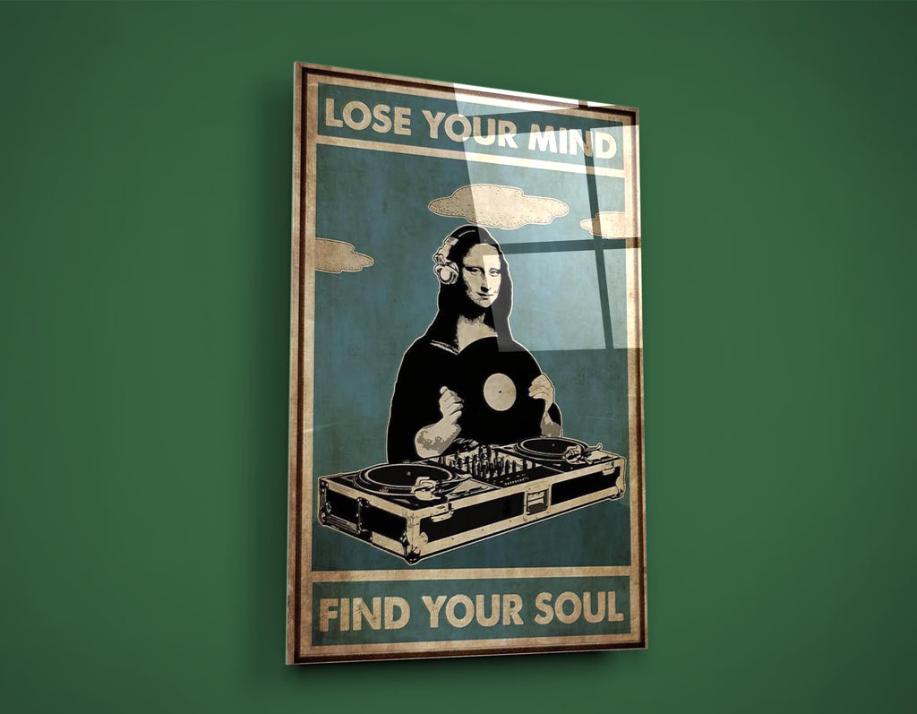 Mona Lisa DJ glass wall art on the wall